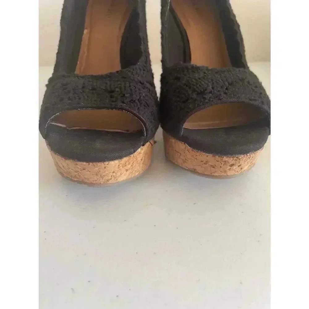 CLEARANCE Women's Nine West Black Crochet‎ Wedge Cork Heels Size 7.5M GUC